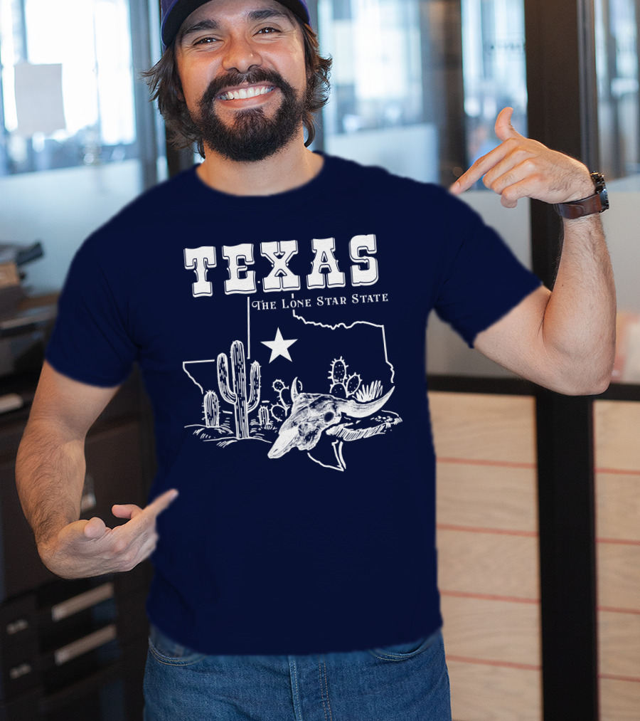 Texas The Lone Star State Map Outline With Cactus And Bull Skull T-Shirt