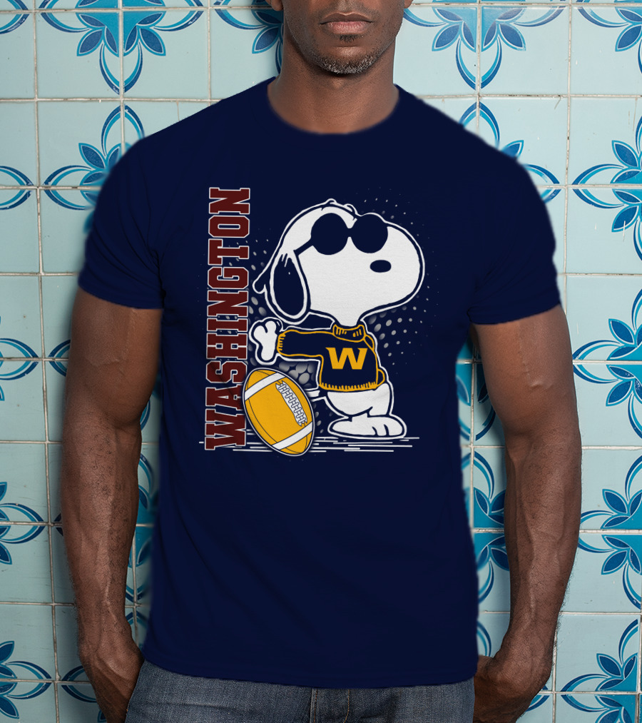 Snoopy Washington Football W Sweater Sunglasses T-Shirt