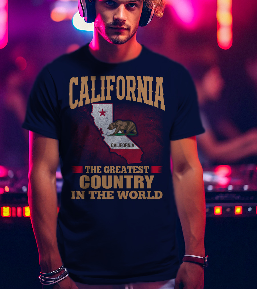 California The Greatest Country In The World Bear Flag Map T-Shirt