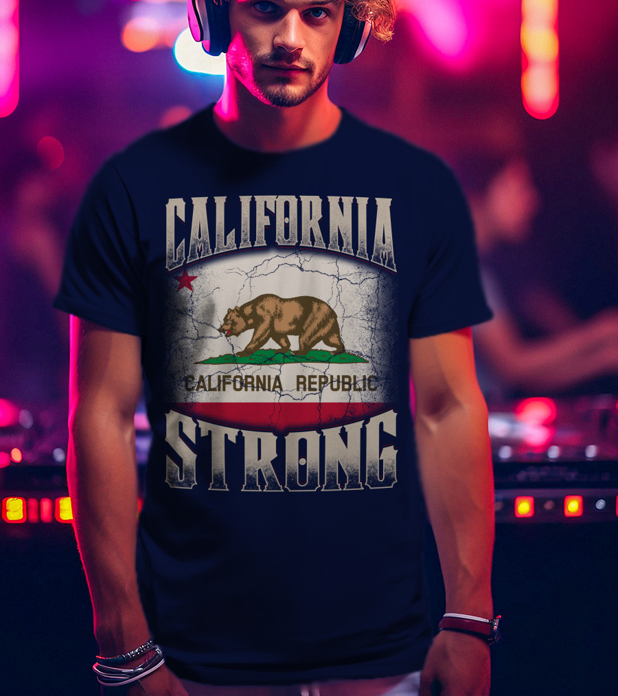 California Republic Strong Bear Flag T-Shirt