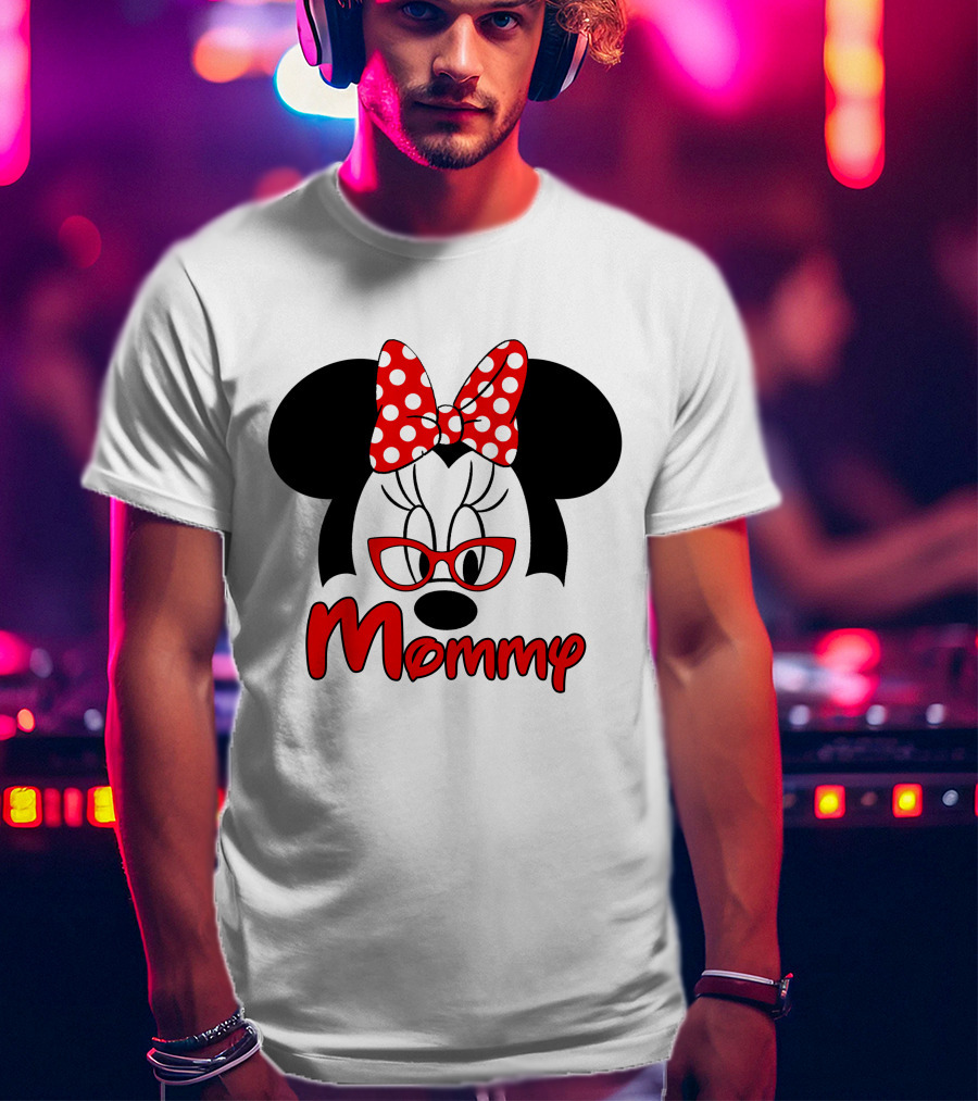Minnie Mouse Red Bow Mommy T-Shirt