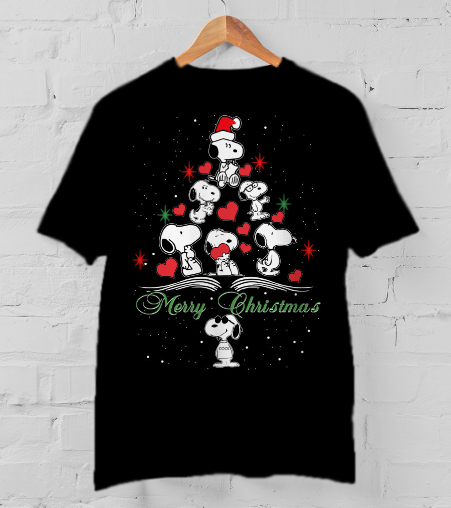 Merry Christmas Snoopy Tree Hearts T-Shirt