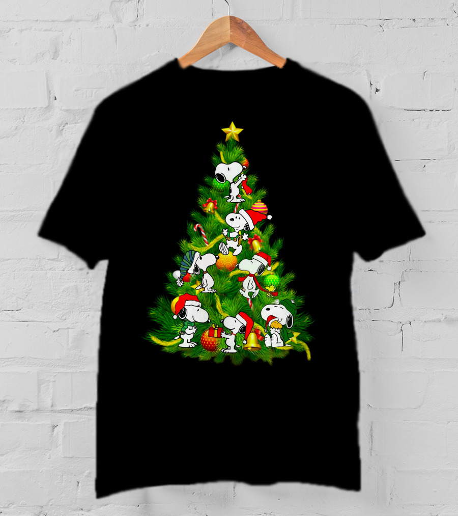 Snoopy Christmas Tree With Santa Hats And Gifts T-Shirt