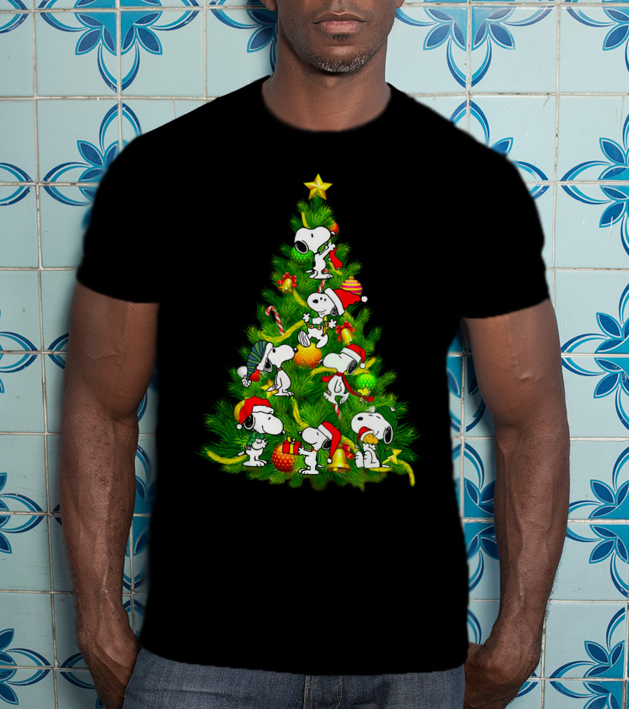 Snoopy Christmas Tree With Santa Hats And Gifts T-Shirt