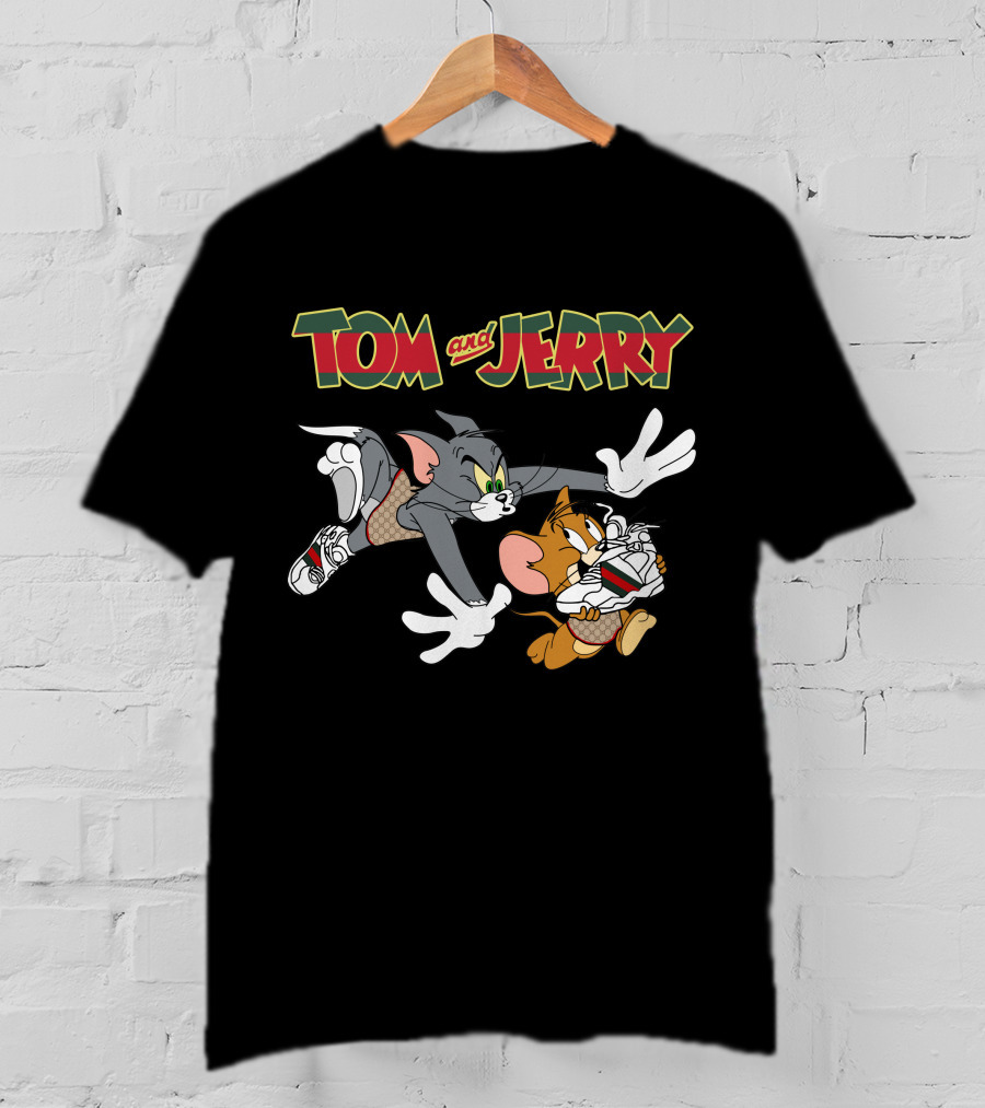 Tom And Jerry Classic Cartoon Chase T-Shirt