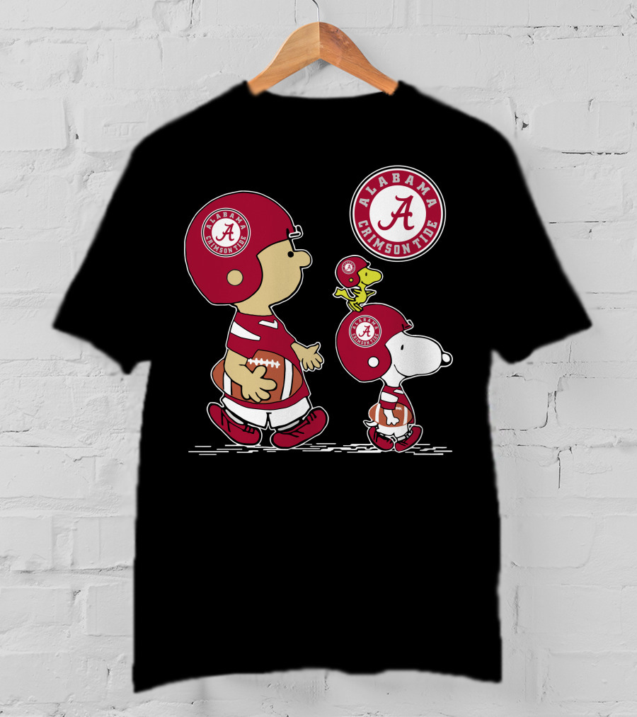 Alabama Crimson Tide Football Peanuts Characters Woodstock And Snoopy T-Shirt