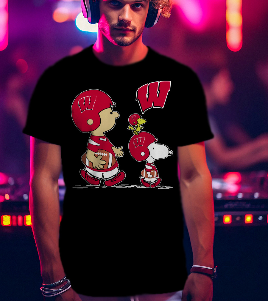 Wisconsin Badgers Peanuts Football Characters Walking With W T-Shirt