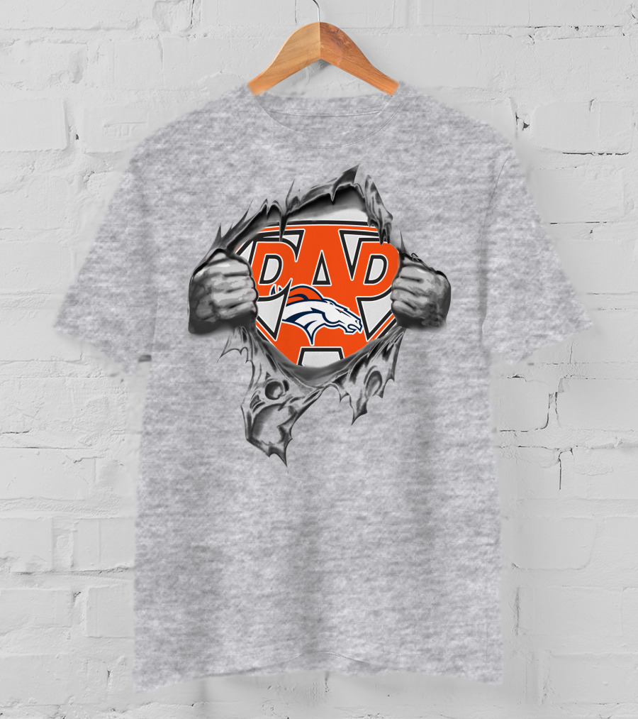 Super Dad Denver Broncos Superman Style Badge T-Shirt