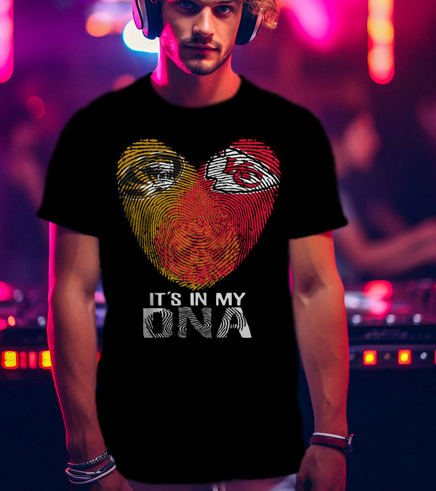 It's In My Dna Missouri Tigers Chiefs Fingerprint Heart T-Shirt