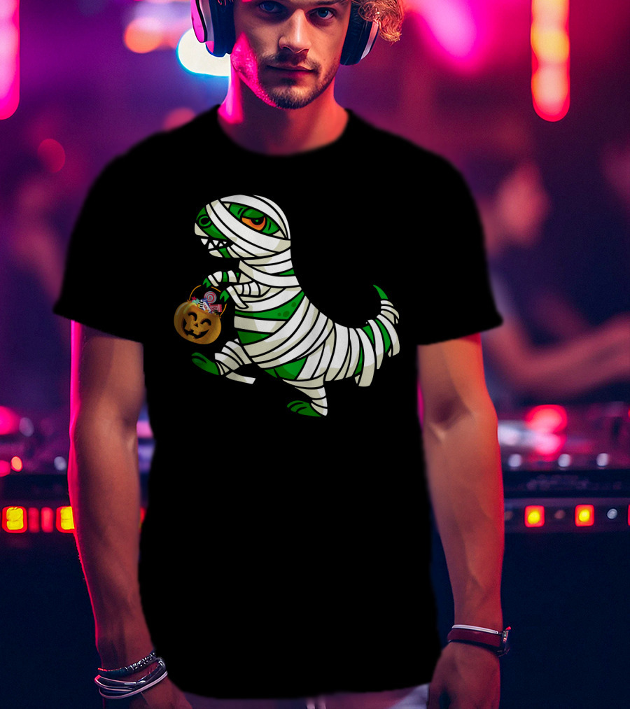 Mummy Dinosaur With Halloween Pumpkin And Candy Basket T-Shirt