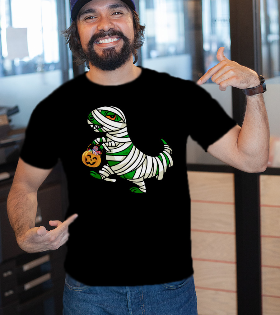 Mummy Dinosaur With Halloween Pumpkin And Candy Basket T-Shirt
