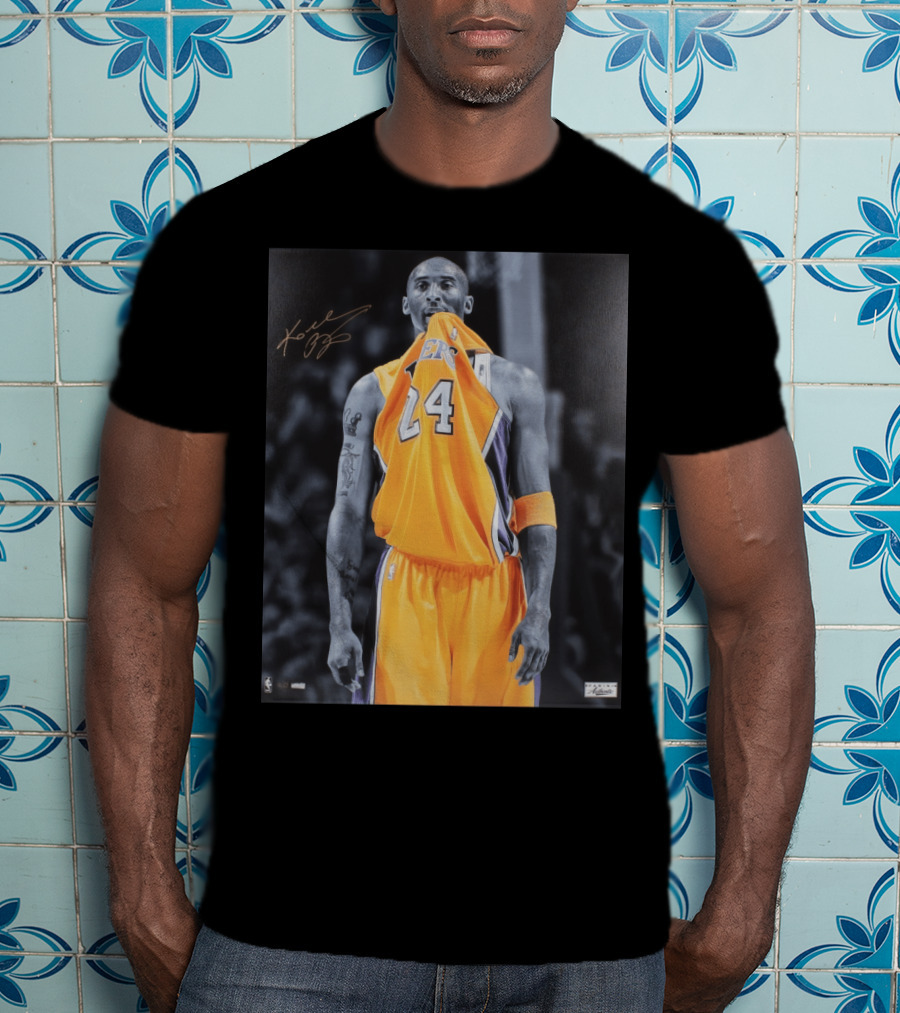 Kobe Bryant Mamba Mentality Lakers Basketball Icon 24 Signature T-Shirt