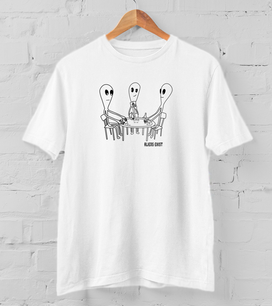 Aliens Exist Poker T-Shirt