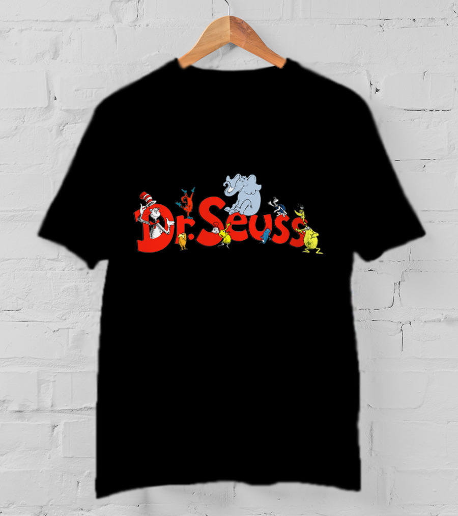 Dr Seuss Family Characters Comic Featuring Iconic Cat Elephant Bird Gildan T-Shirt