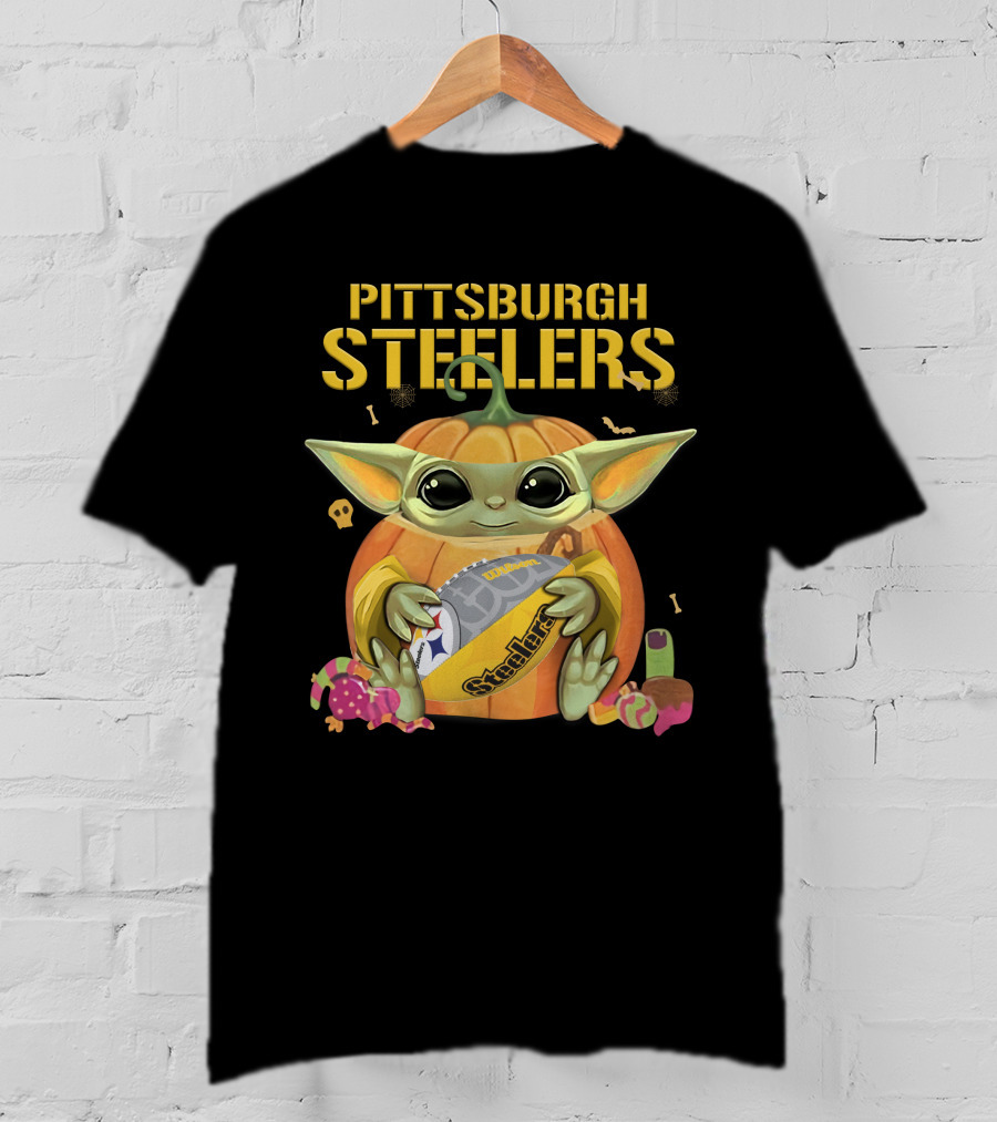 Pittsburgh Steelers Yoda Football Pumpkin Halloween Candy T-Shirt