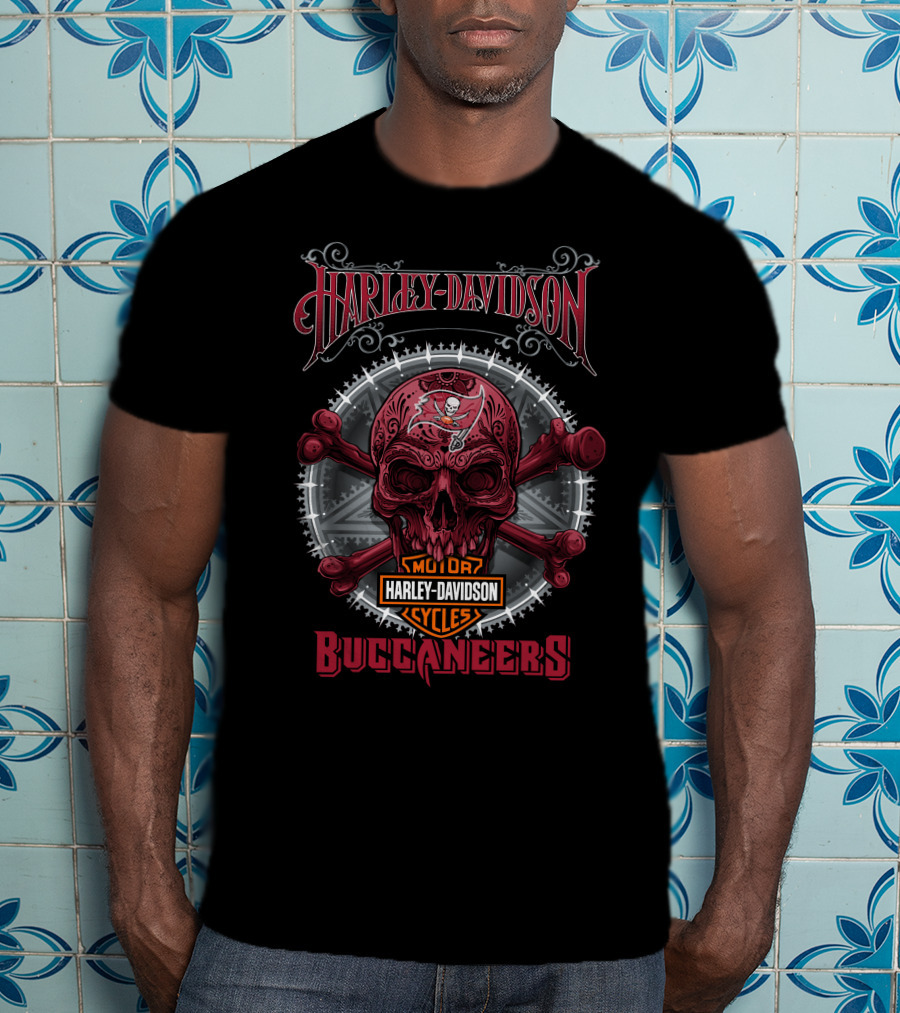 Harley Davidson Buccaneers Skull And Crossbones Motif T-Shirt