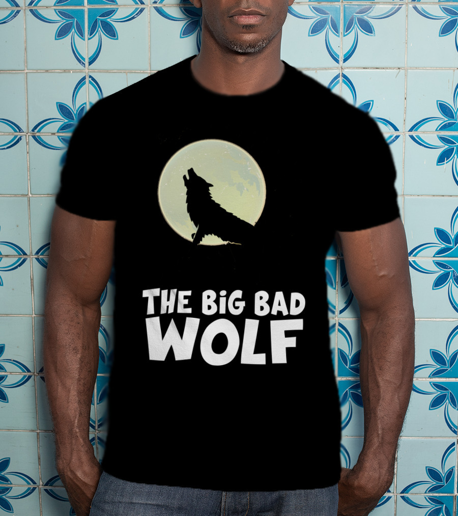 The Big Bad Wolf Howling At Moon With Flying Bat Halloween T-Shirt