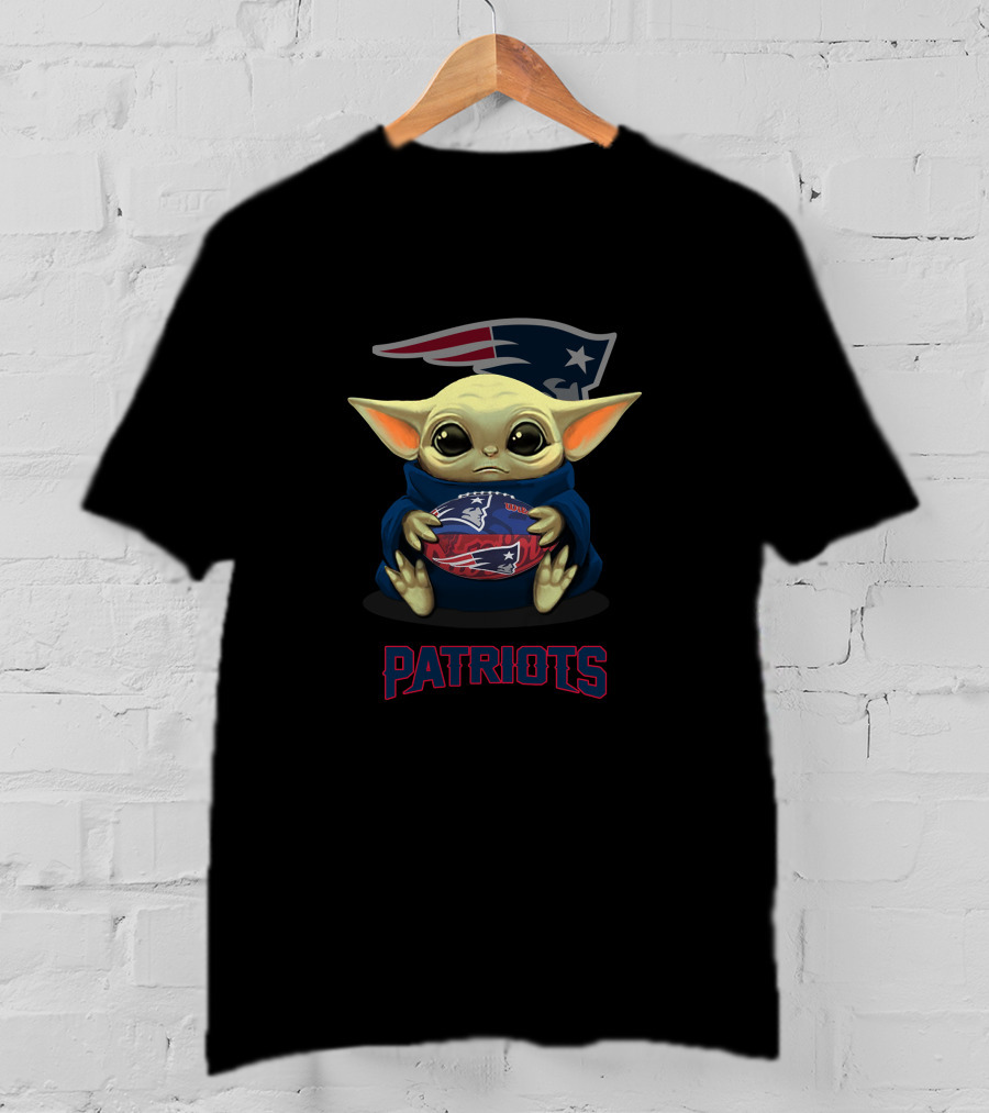 New England Patriots Baby Yoda Holding Football T-Shirt