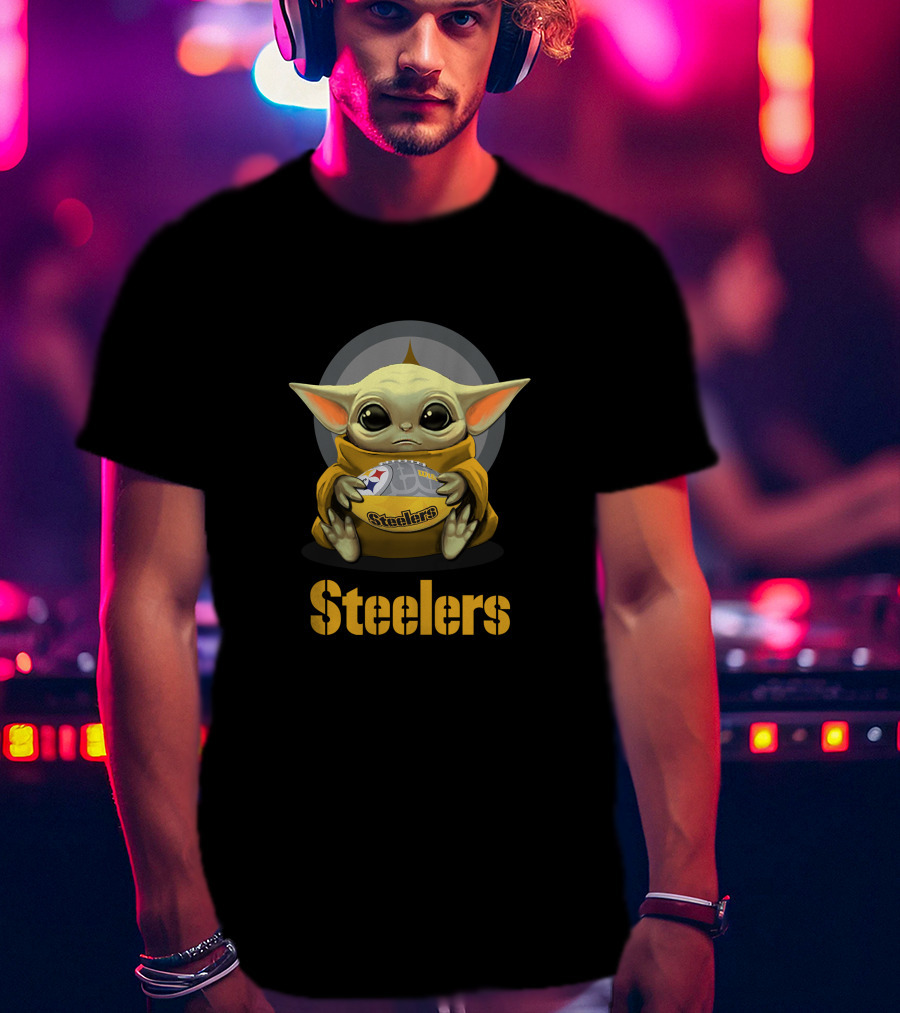 Steelers Baby Yoda With Football And Pittsburgh T-Shirt