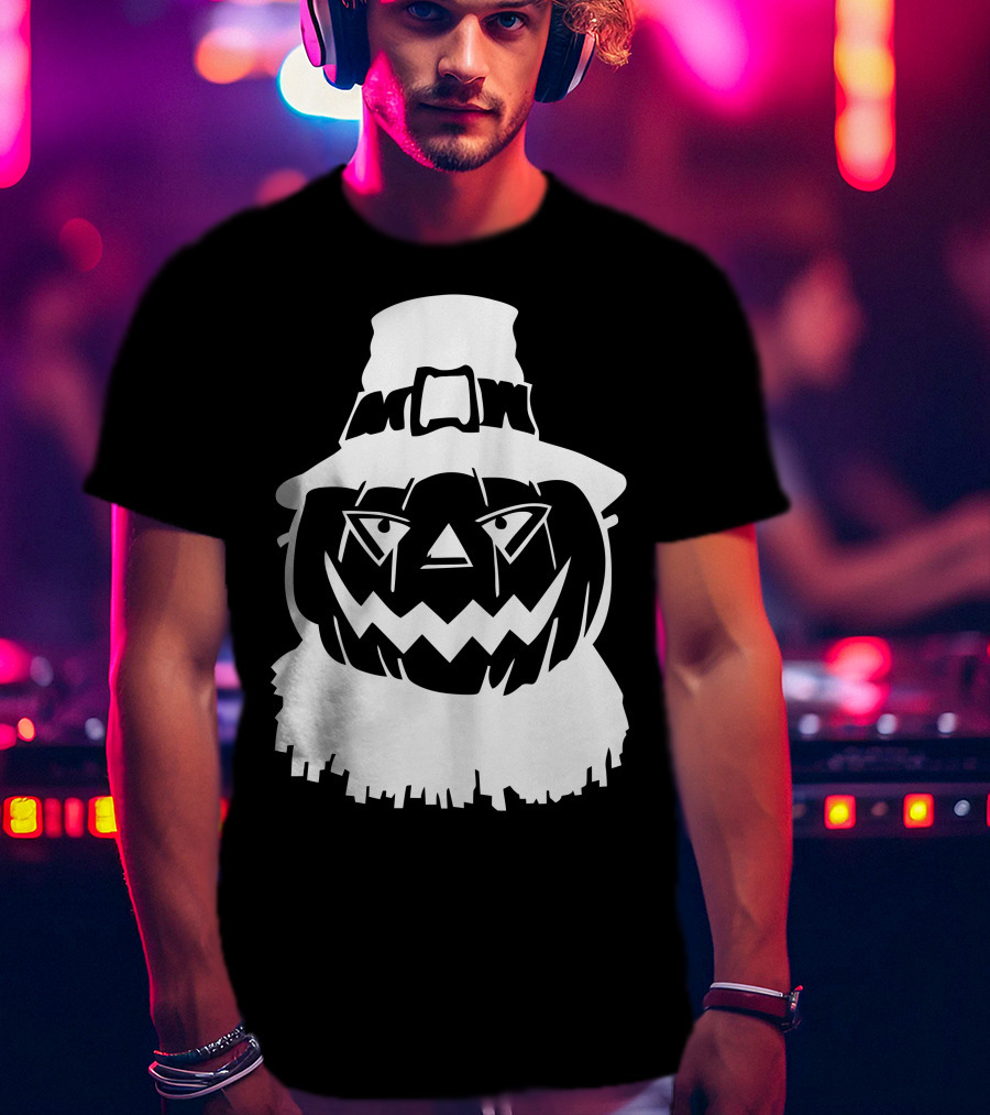 Pumpkin Face Scarecrow Hat T-Shirt