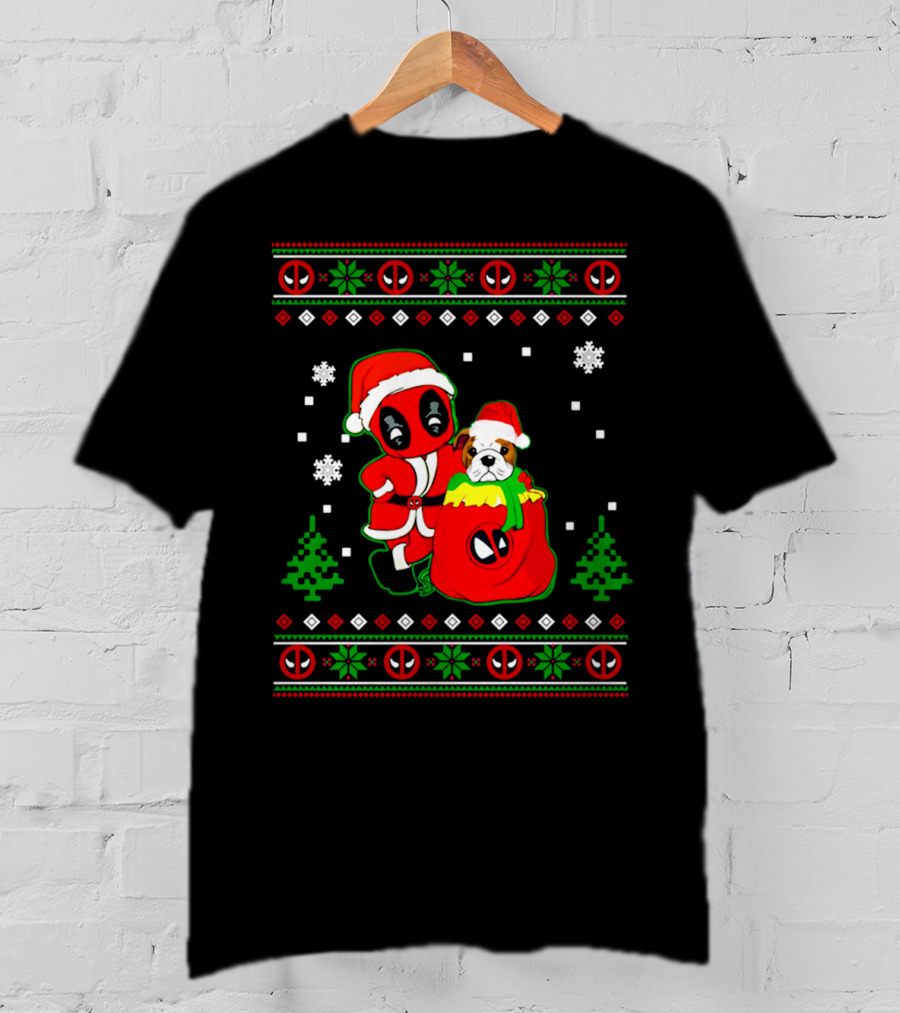 Deadpool Bulldog Christmas Santa Ugly Sweater Snowflakes Trees T-Shirt