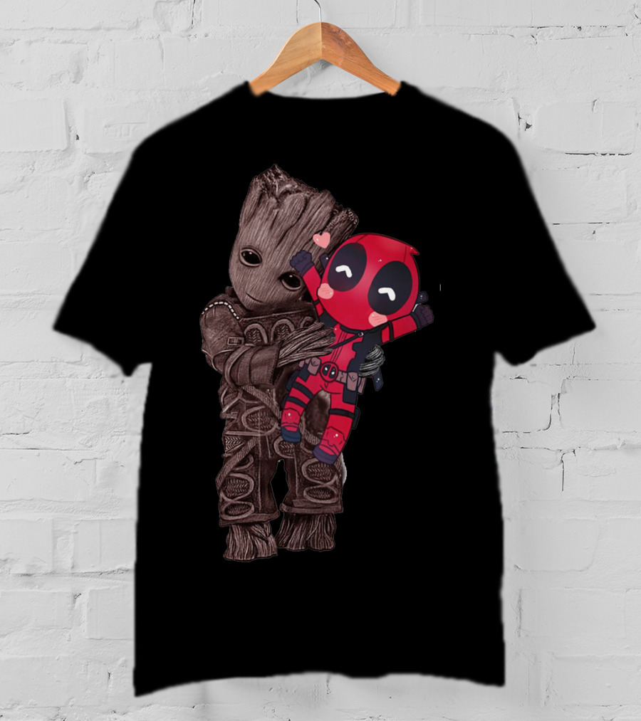 Groot Hugging Chibi Deadpool With Hearts T-Shirt