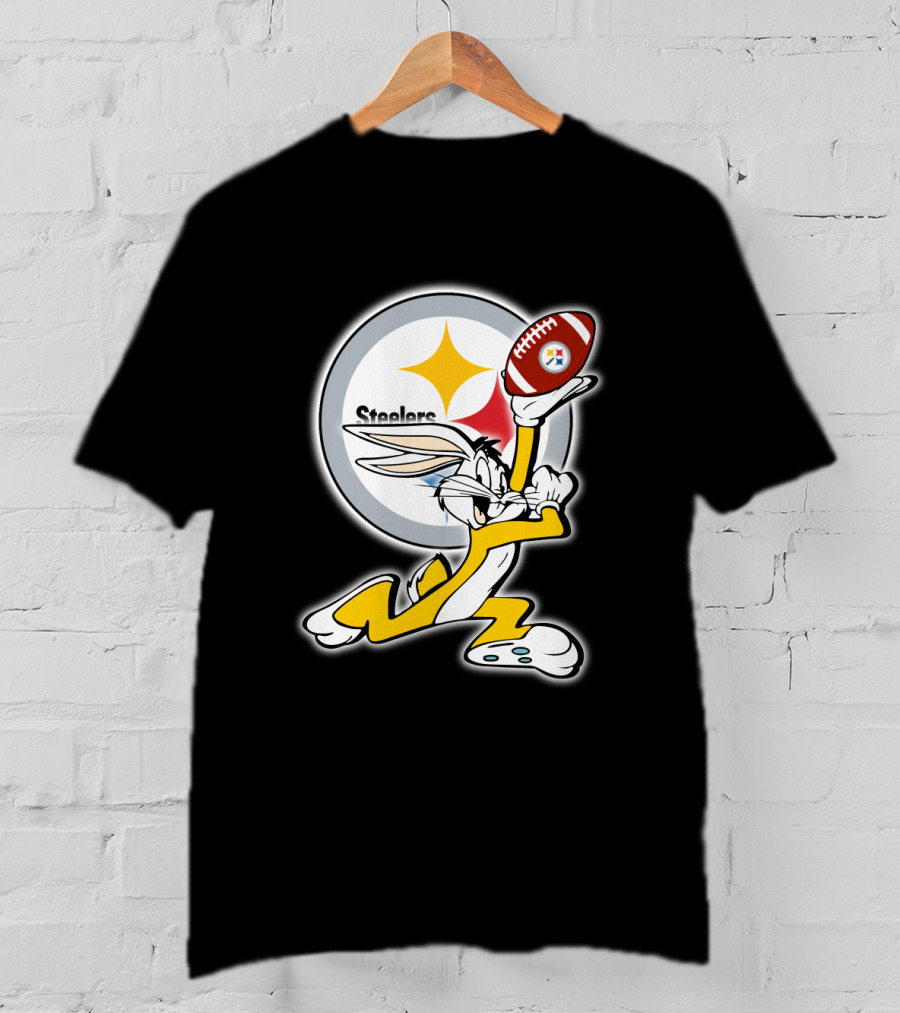 Pittsburgh Steelers Bugs Bunny Football T-Shirt