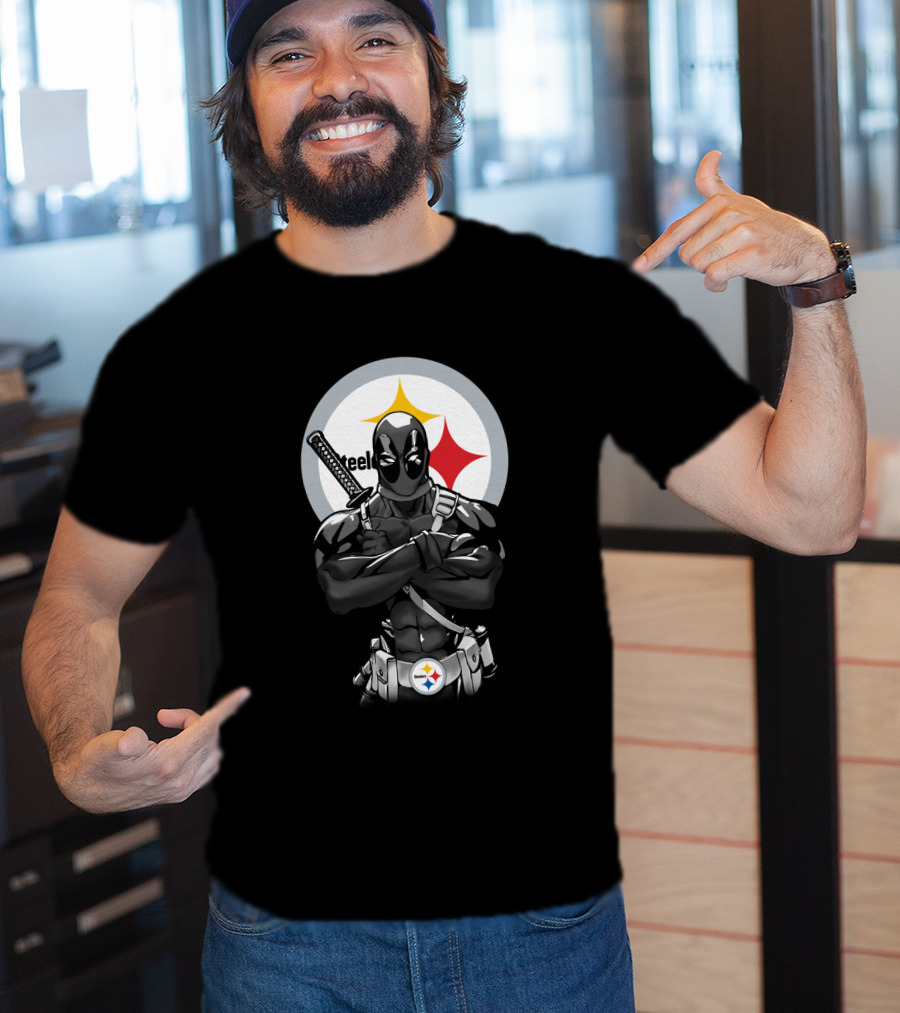 Pittsburgh Steelers Deadpool Crossover T-Shirt