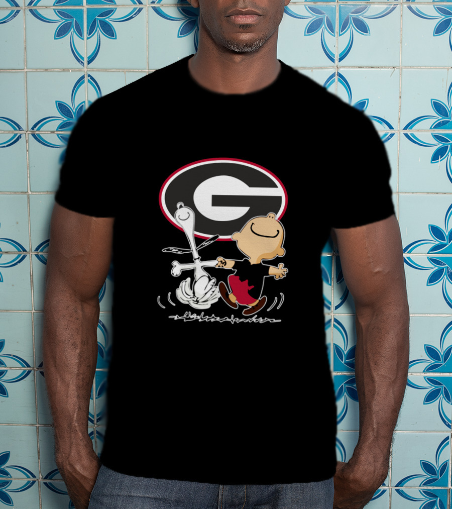 Georgia Bulldogs Football Peanuts Characters Dancing T-Shirt