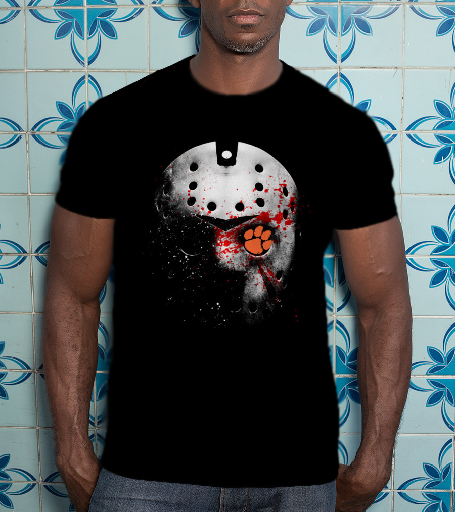 Clemson Tigers Football Jason Voorhees Mask With Paw Print And Blood Splatter T-Shirt