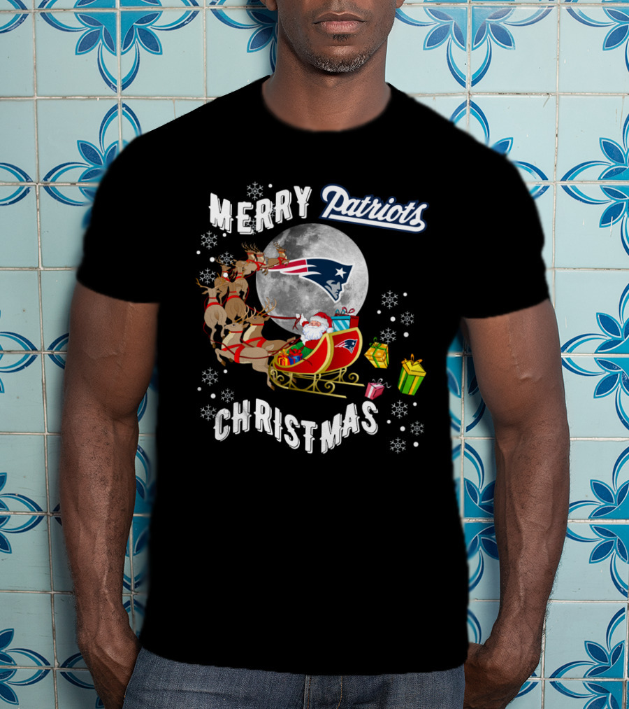 Merry Patriots Christmas New England Patriots Moon Reindeer Santa T-Shirt