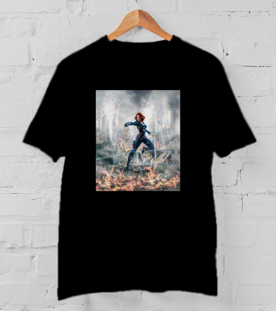 Avengers Cool Black Widow Action Scene Amidst Destruction T-Shirt