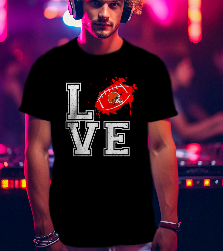 Love Cleveland Browns Football Helmet T-Shirt