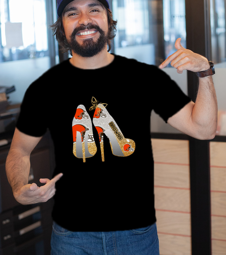 Cleveland Browns High Heels Helmets Bold Browns Fan T-Shirt