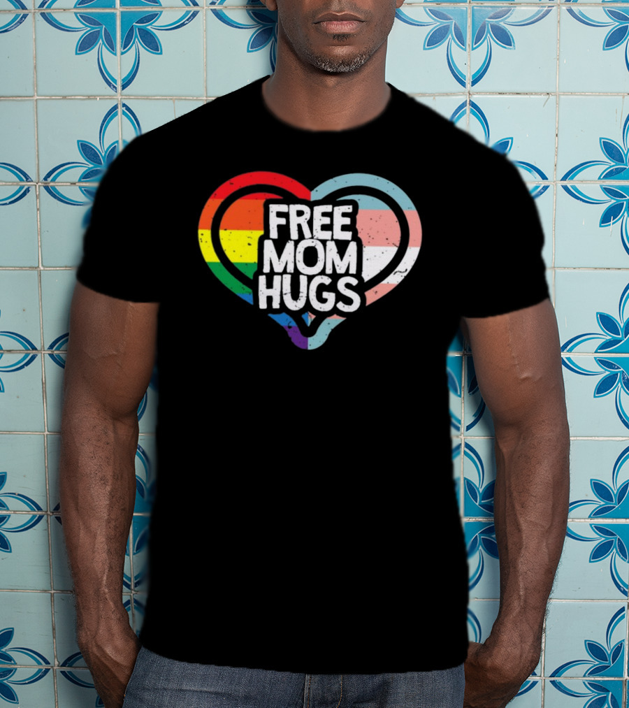 Free Mom Hugs Rainbow Heart Pride Vintage T-Shirt