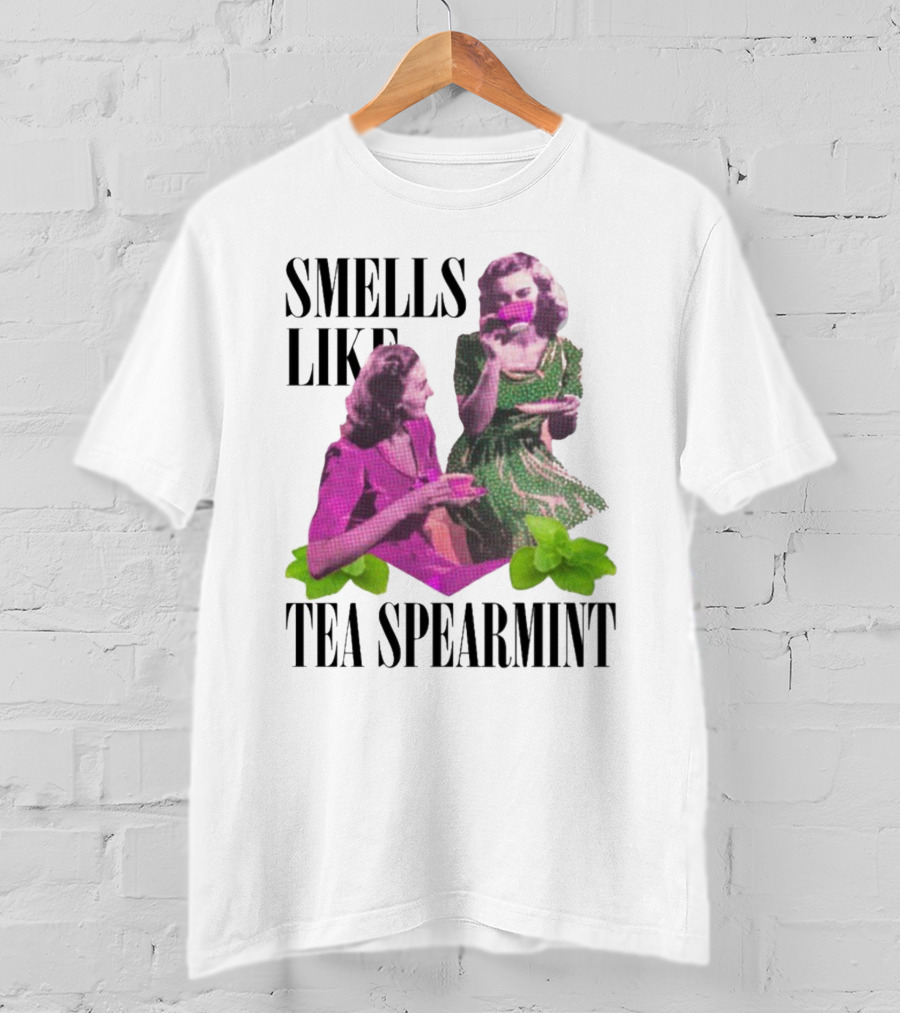 Smells Like Tea Spearmint Retro Women Green Pink Cups T-Shirt