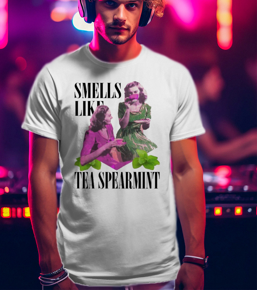 Smells Like Tea Spearmint Retro Women Green Pink Cups T-Shirt