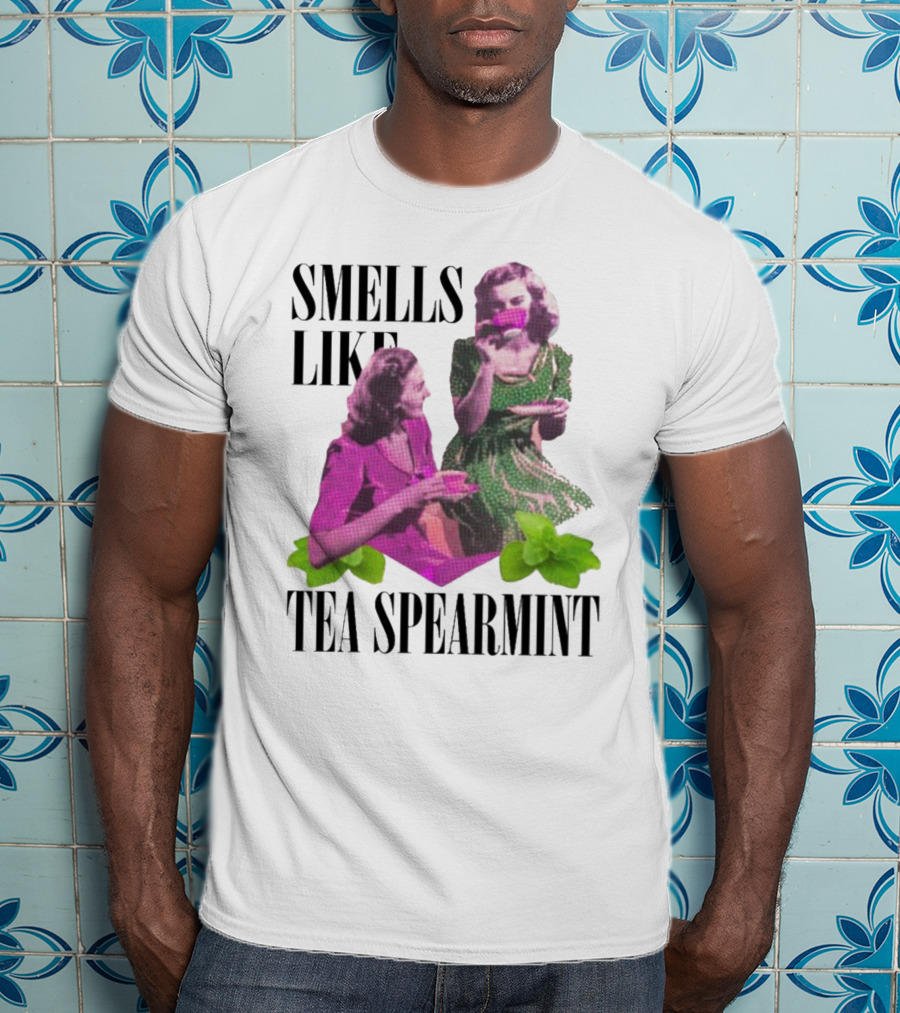 Smells Like Tea Spearmint Retro Women Green Pink Cups T-Shirt
