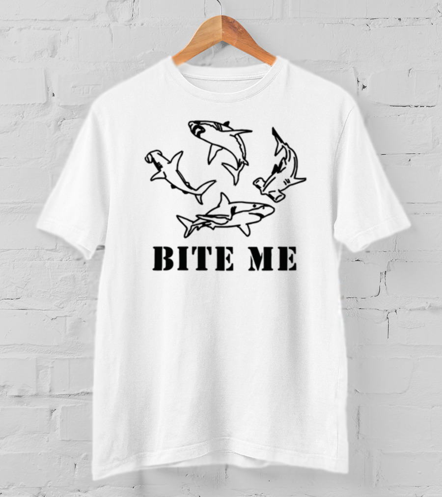 Hoesforclothes Bite Me Shark Trio T-Shirt