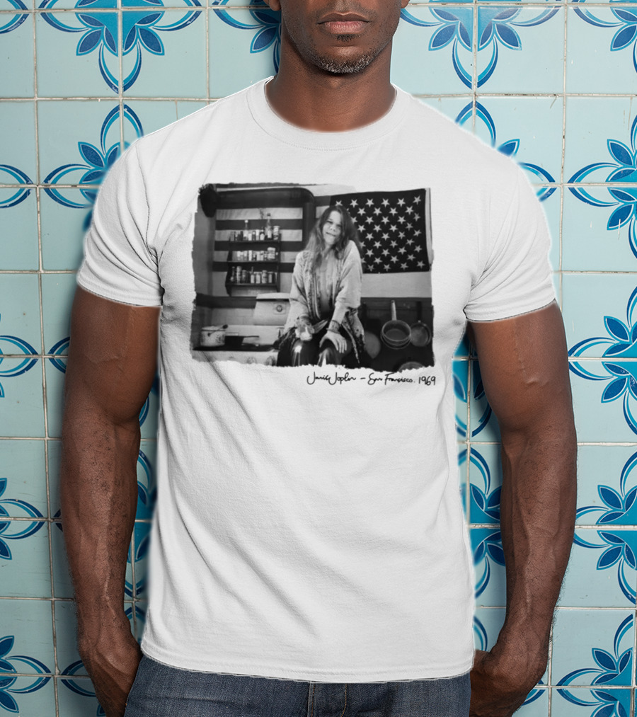 Janis Joplin San Francisco 1969 Kitchen Scene With American Flag T-Shirt