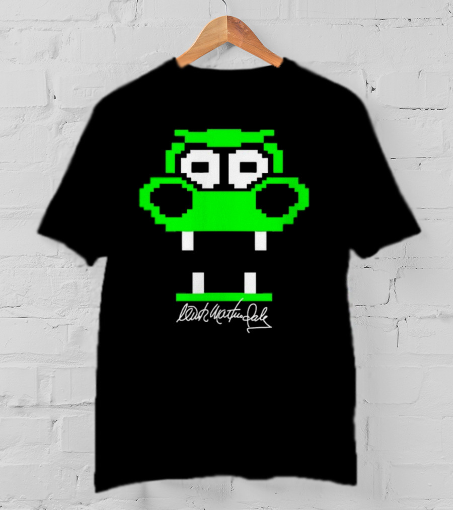 Tic Tac Dough Dragon Wink Martindale Signature Pixelated Green Face T-Shirt