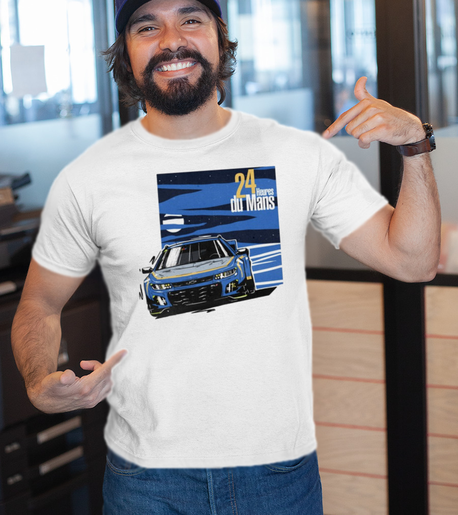 24 Heures Du Mans Racing Car Scene Cam De Bastiani T-Shirt