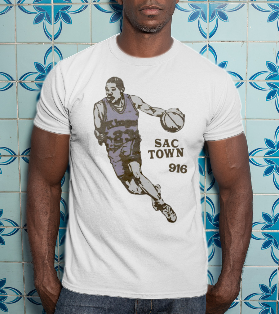 Kevin Huerter Dont Bother Me Im Ing The Kings Sac Town 916 T-Shirt