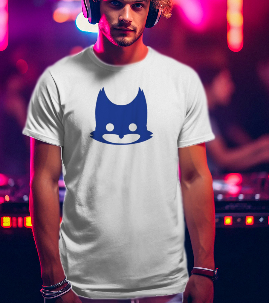 Super Sea Land Visitor Blue Bat T-Shirt