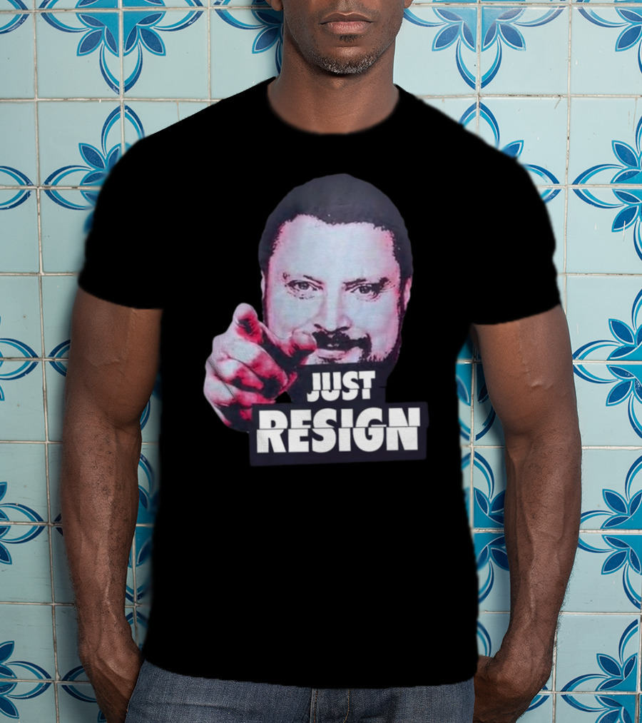 Simon Williams Just Resign Pointing Meme T-Shirt