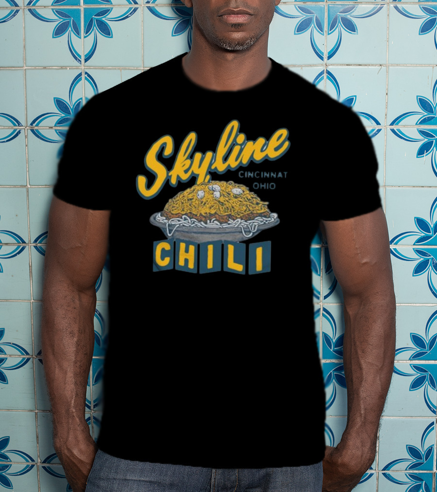 Skyline Chili Cincinnati Ohio Pop Culture Food Icon With Classic Spaghetti And Cheese Plate T-Shirt