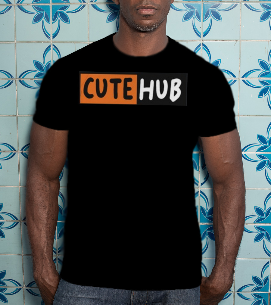 CUTE HUB Bold Contrast T-Shirt