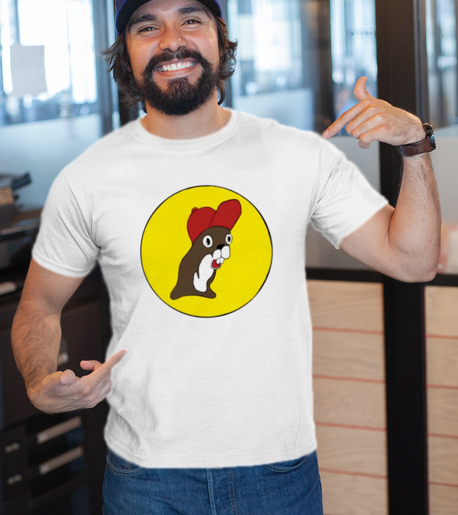 Baby Genius Beaver Red Cap Yellow Circle Buc-ee's Cup T-Shirt