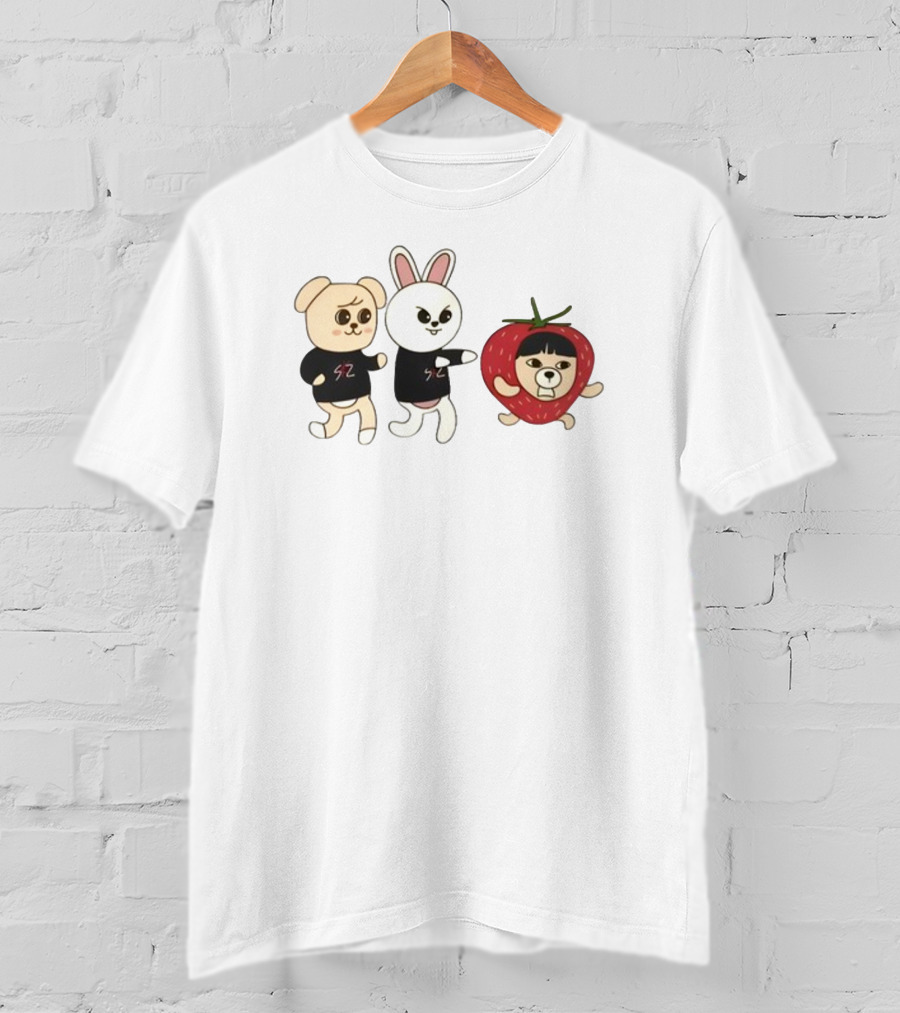 Leebit Puppym Skzoo Chasing Strawberry Chuu Characters T-Shirt