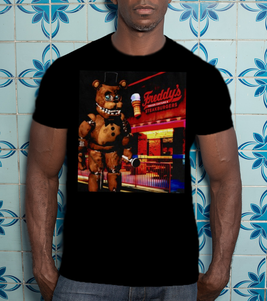 Mamonoworld Funny Bear Freddy's Frozen Custard And Steakburgers Bear T-Shirt